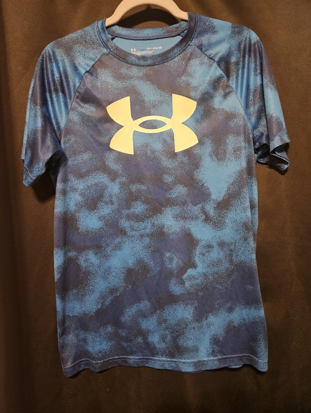 Boys Under Armor Shirt